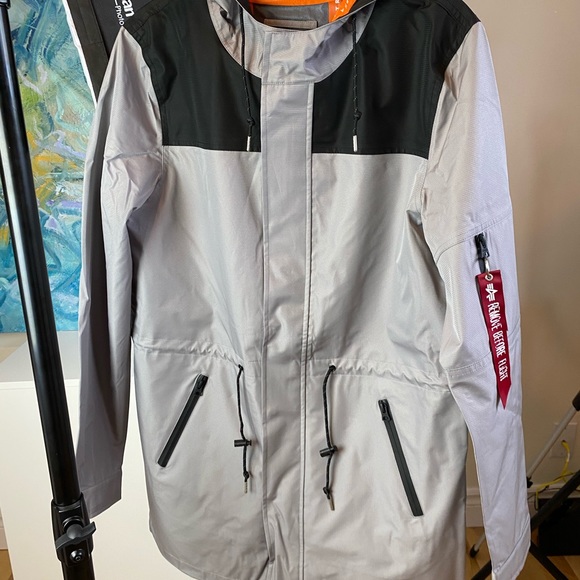 New Alpha Industries Deluge Ripstop Fishtail (M) - Picture 6 of 6